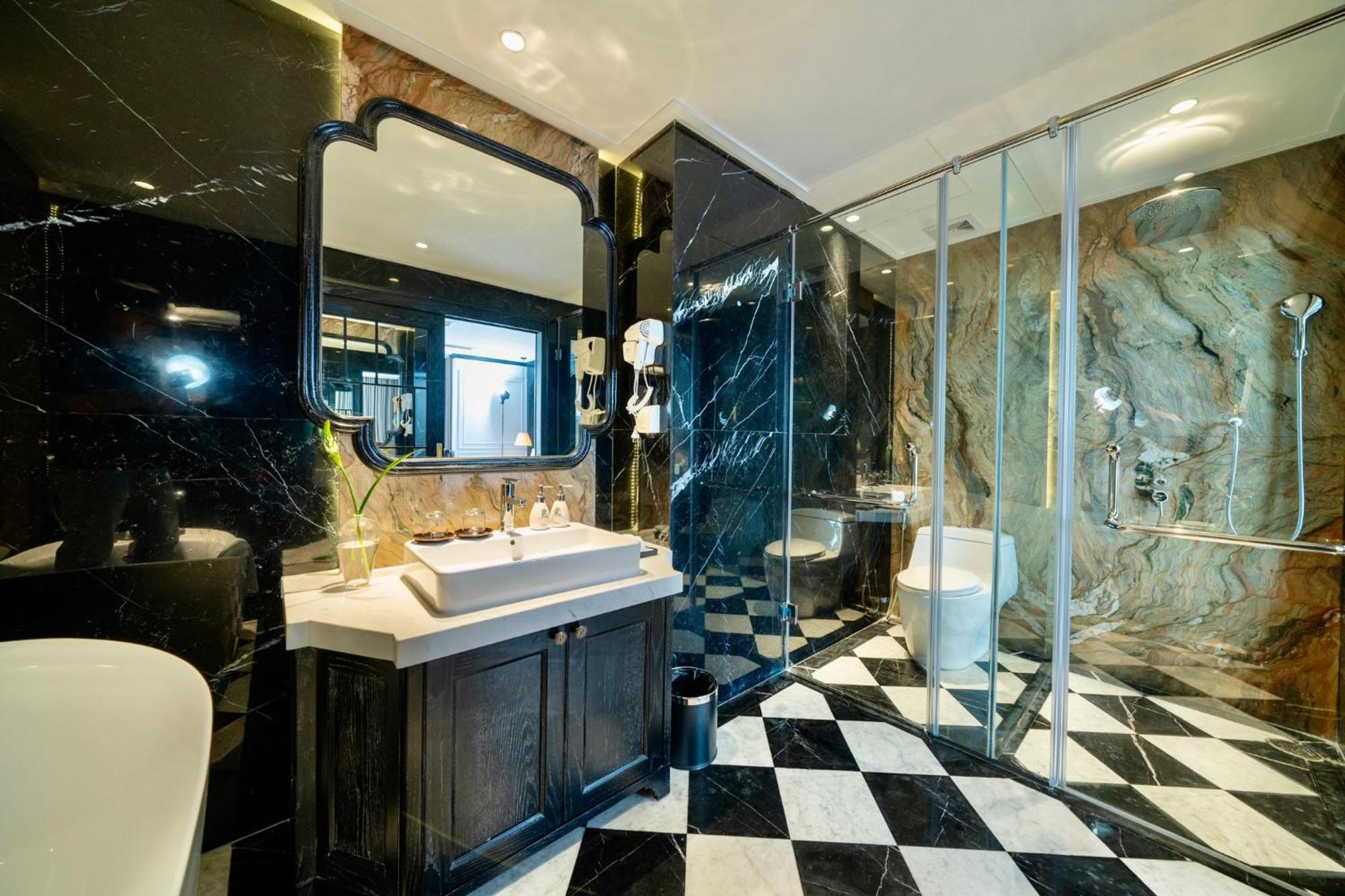 Luxe Paradise Premium Hotel Hanoi Eksteriør bilde